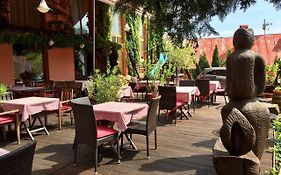 Hotel & Penzion Grand Matej