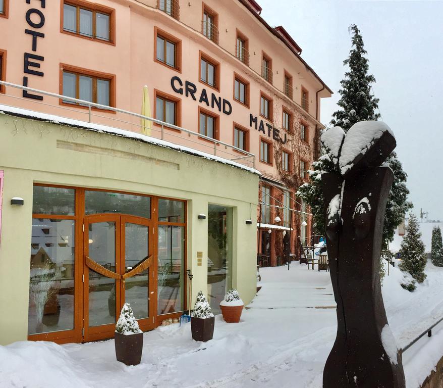 Hotel & Penzion Grand Matej Банська Штявниця Екстер'єр фото