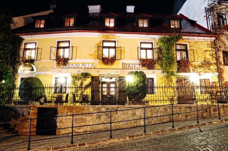 Hotel & Penzion Grand Matej Банська Штявниця Екстер'єр фото